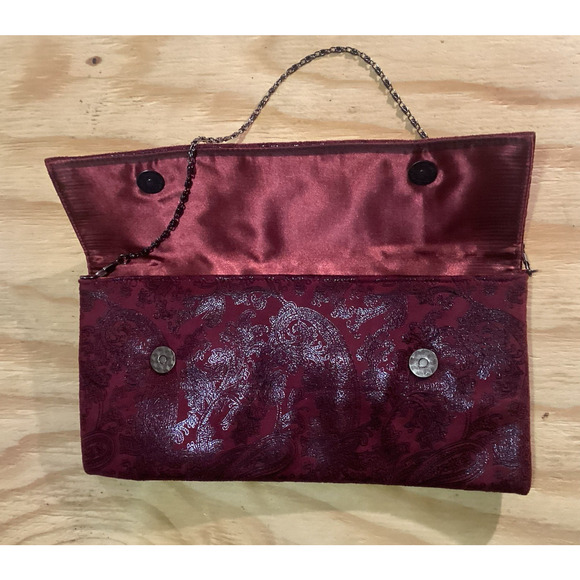 Vintage OKPTA1519426 Red Velvet Clutch Purse - Picture 2 of 6